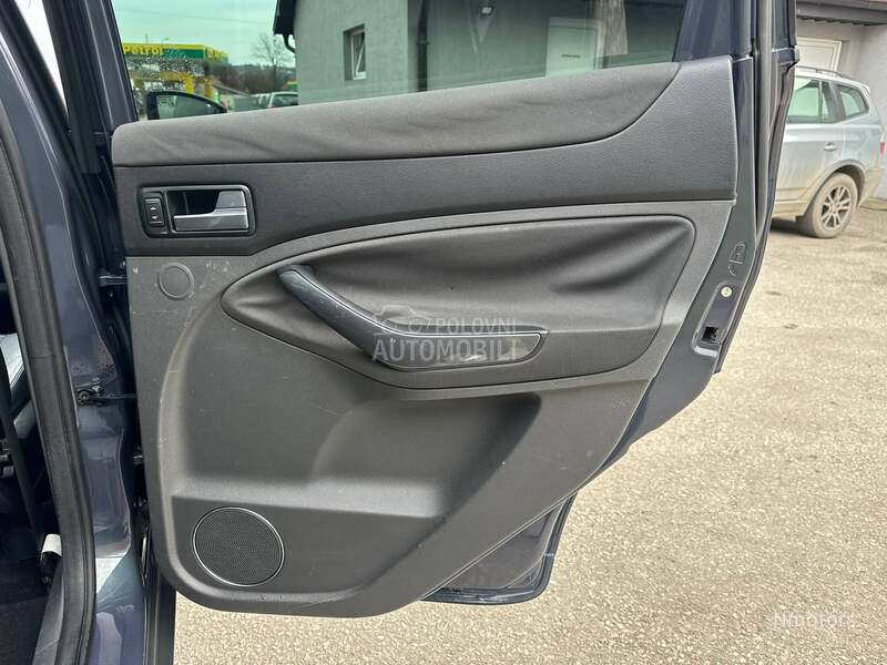 Ford Kuga 2.0tdci titanium a/m