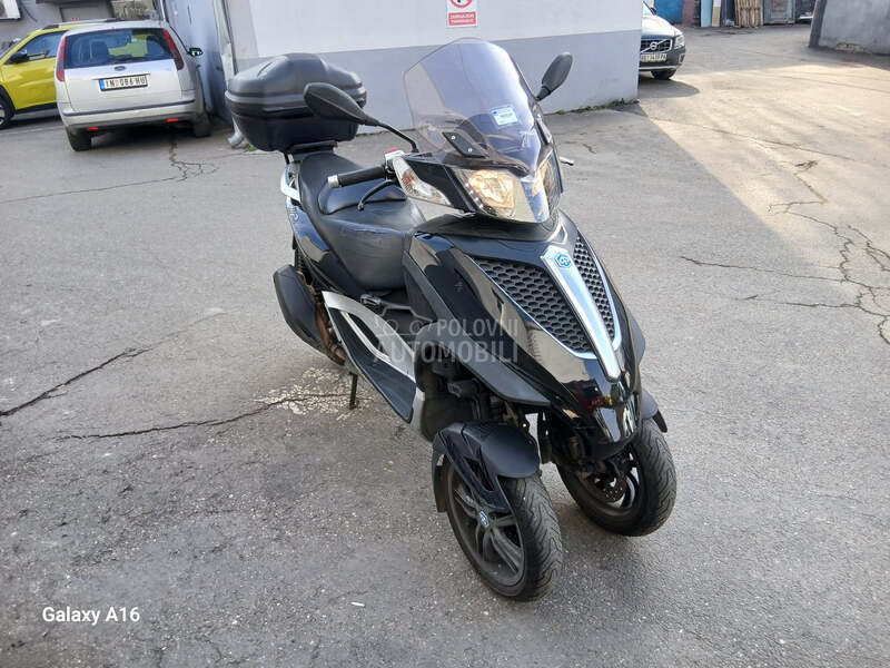 Piaggio mp3 yurban