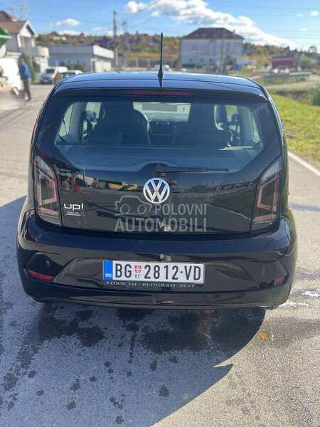 Volkswagen up! 
