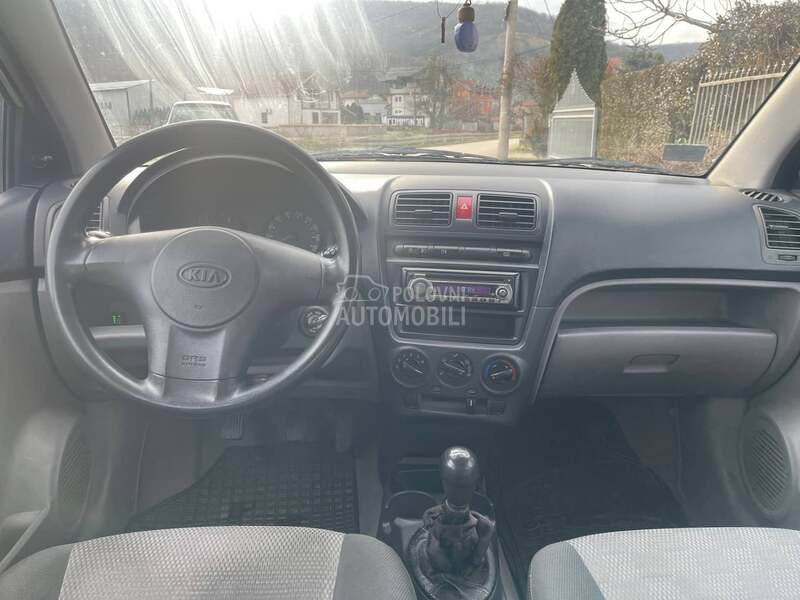 Kia Picanto LX