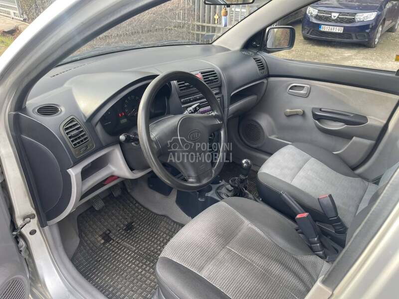 Kia Picanto LX