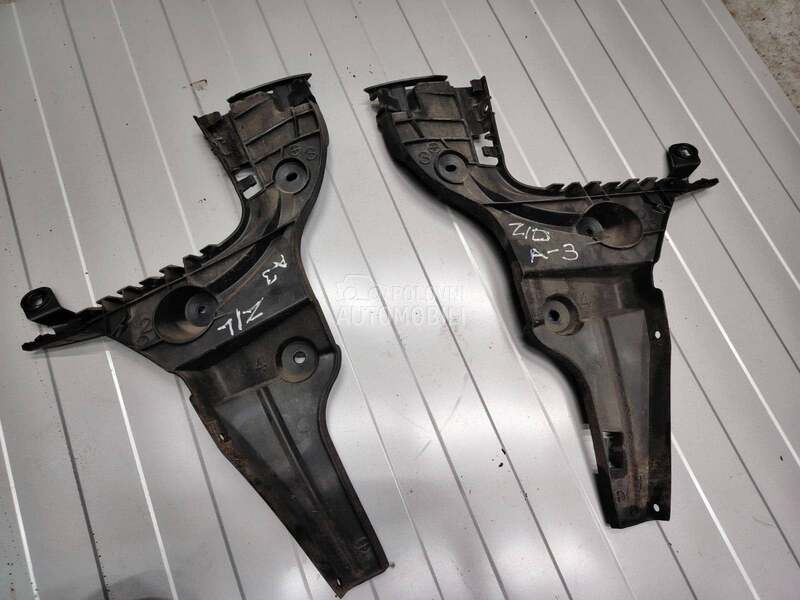 Nosac zadnjeg brisaca