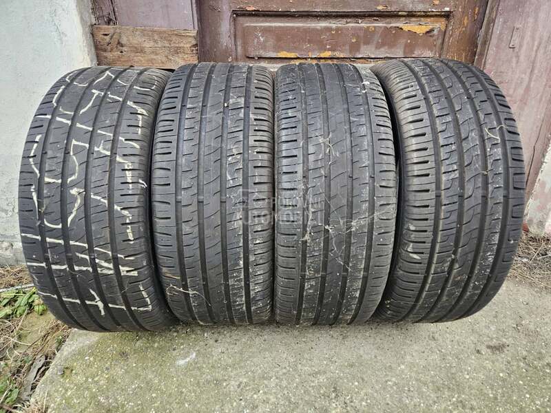 Barum 235/55 R17 Letnja