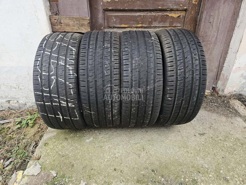 Barum 235/55 R17 Letnja