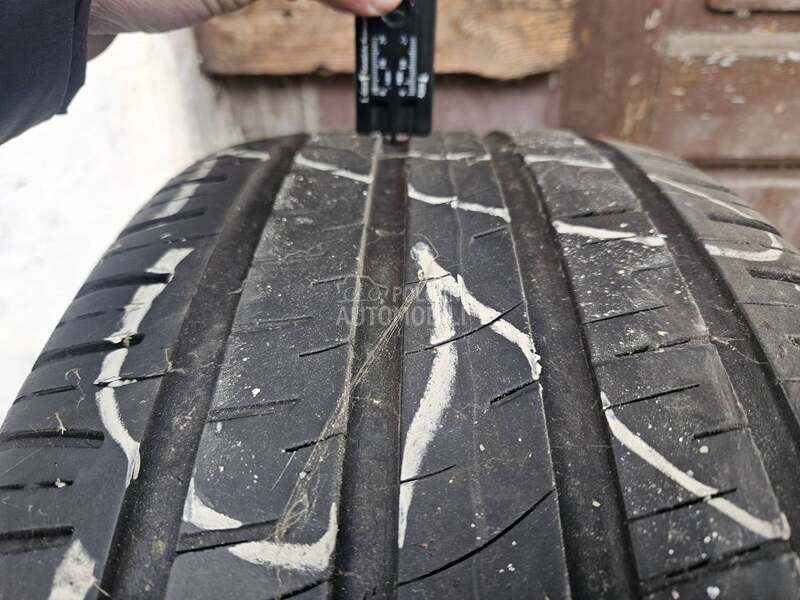 Barum 235/55 R17 Letnja