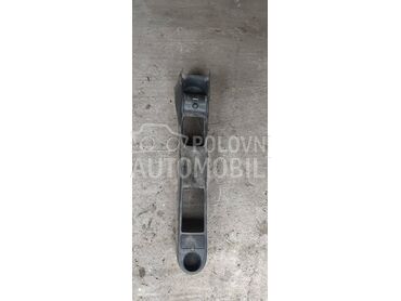 srednja konzola za Opel Corsa C