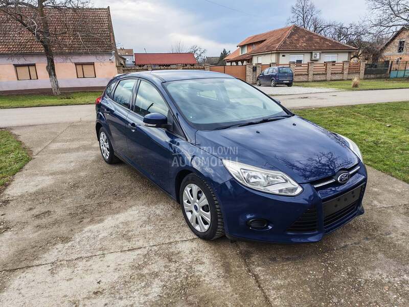 Ford Focus 1.0 B