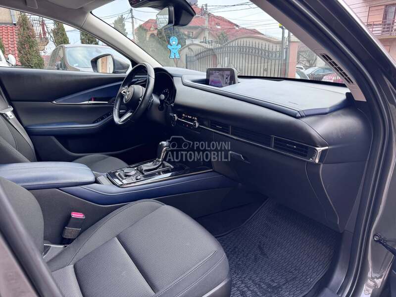 Mazda CX-30 4x4/MATRIX