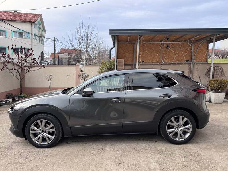 Mazda CX-30 4x4/MATRIX
