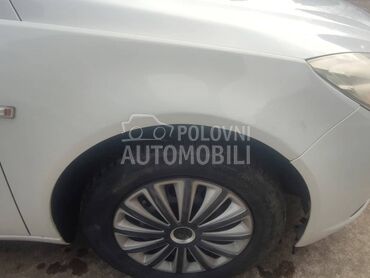 desno krilo z40r za Opel Insignia