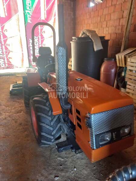 Antonio Carraro 4800