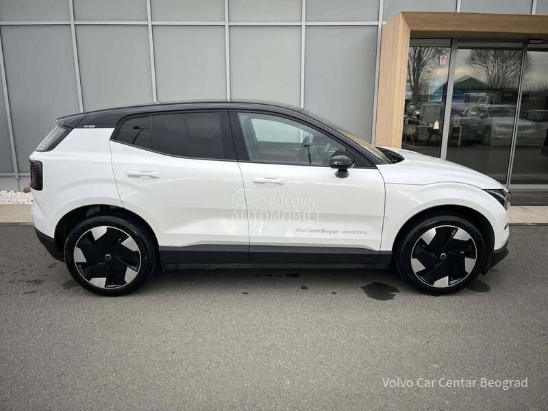 Volvo EX30 Plus Extended Range
