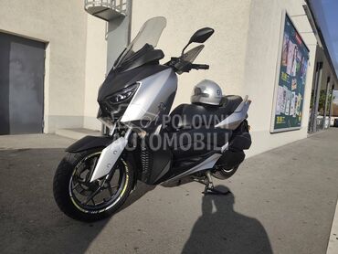 Yamaha Xmax 300