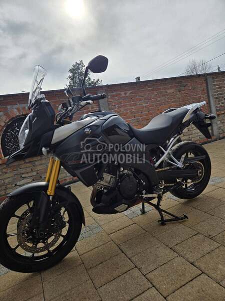Suzuki V Strom 1000