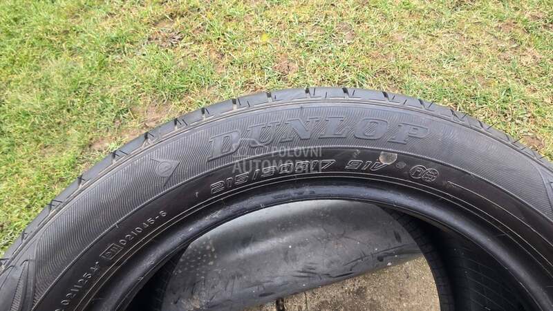 Dunlop 215/50 R17 Letnja