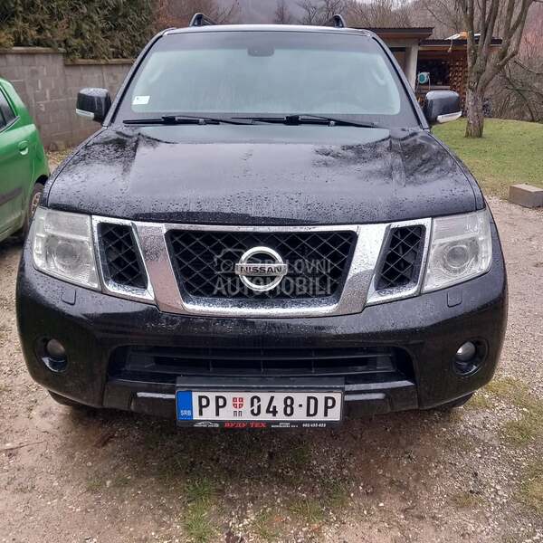 Nissan Pathfinder 