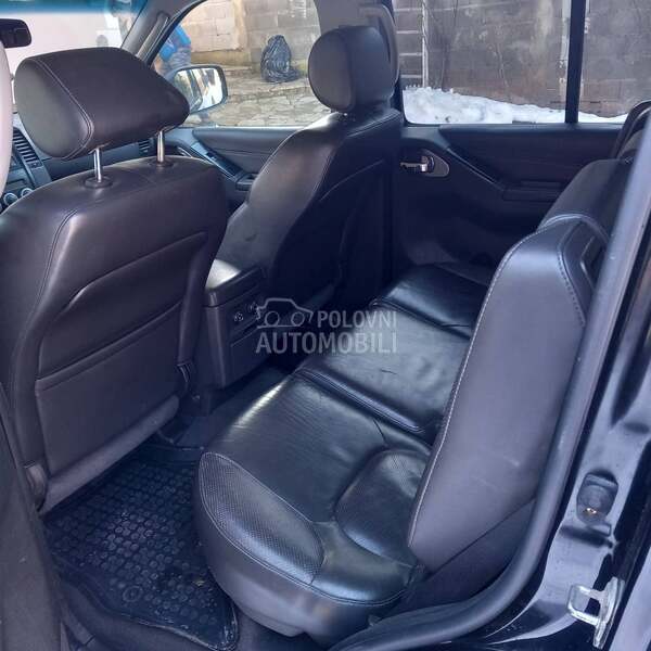 Nissan Pathfinder 
