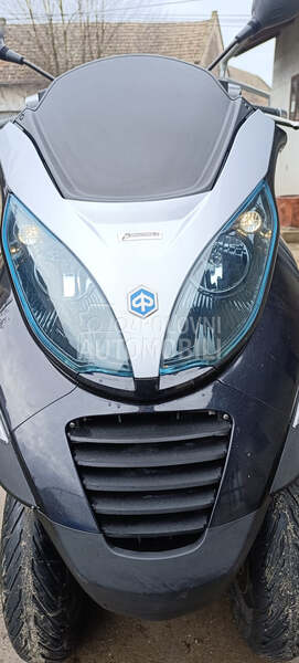 Piaggio MP3 250 RL