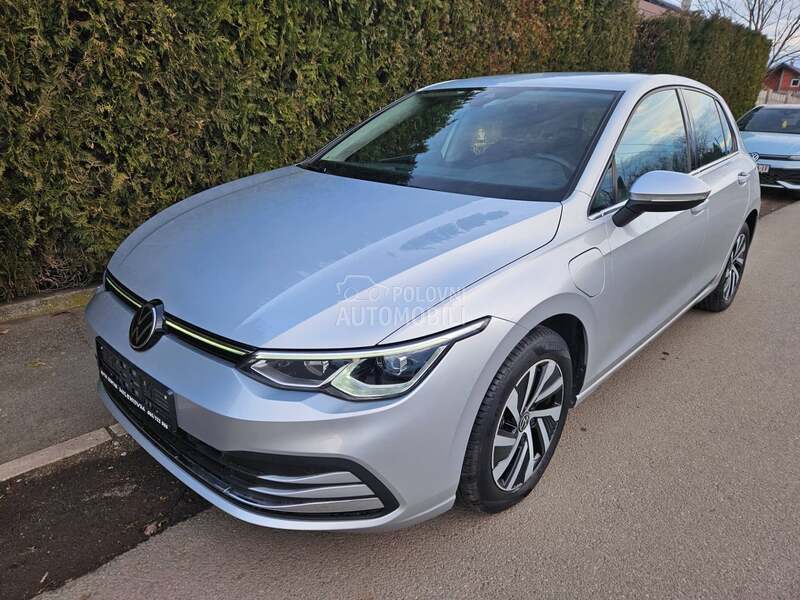 Volkswagen Golf 8 eHybrid STYLE
