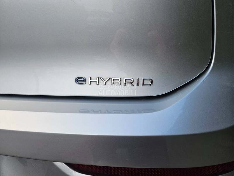 Volkswagen Golf 8 eHybrid STYLE