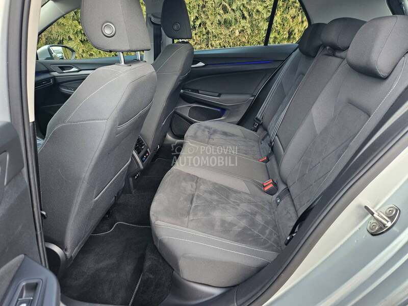 Volkswagen Golf 8 eHybrid STYLE