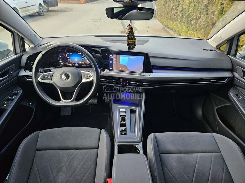 Volkswagen Golf 8 eHybrid STYLE