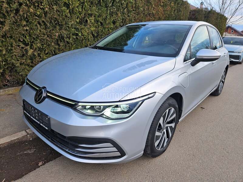Volkswagen Golf 8 eHybrid STYLE