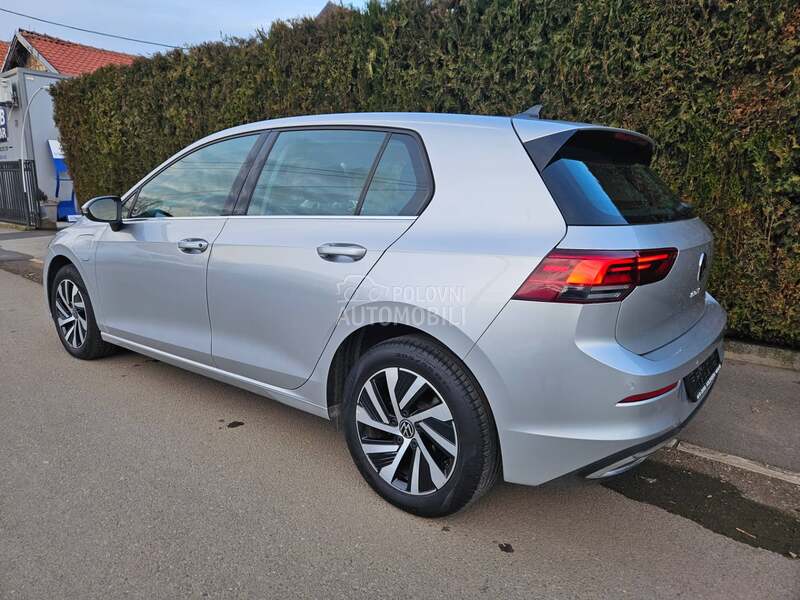 Volkswagen Golf 8 eHybrid STYLE