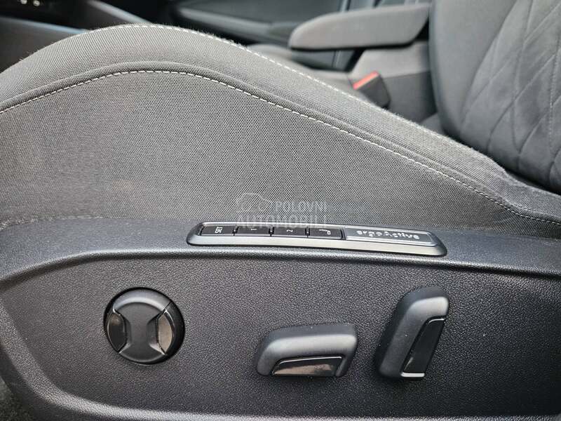 Volkswagen Golf 8 eHybrid STYLE