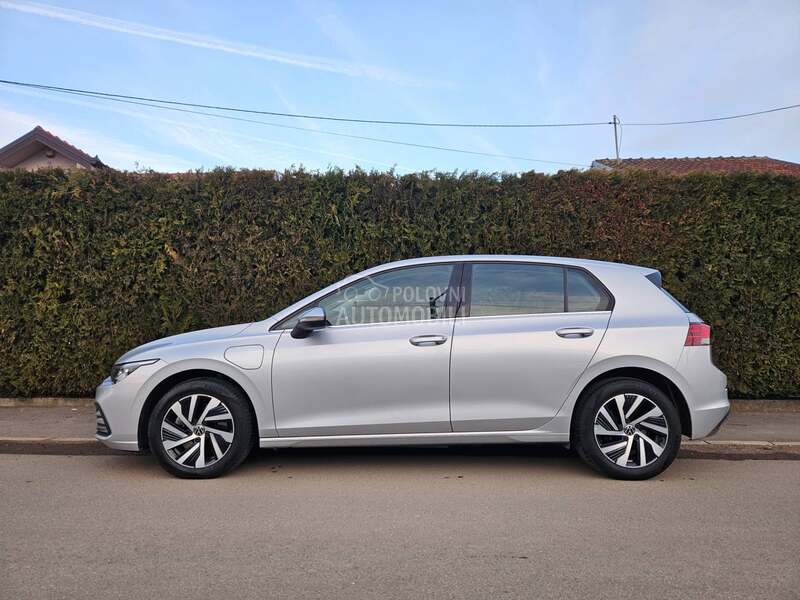 Volkswagen Golf 8 eHybrid STYLE