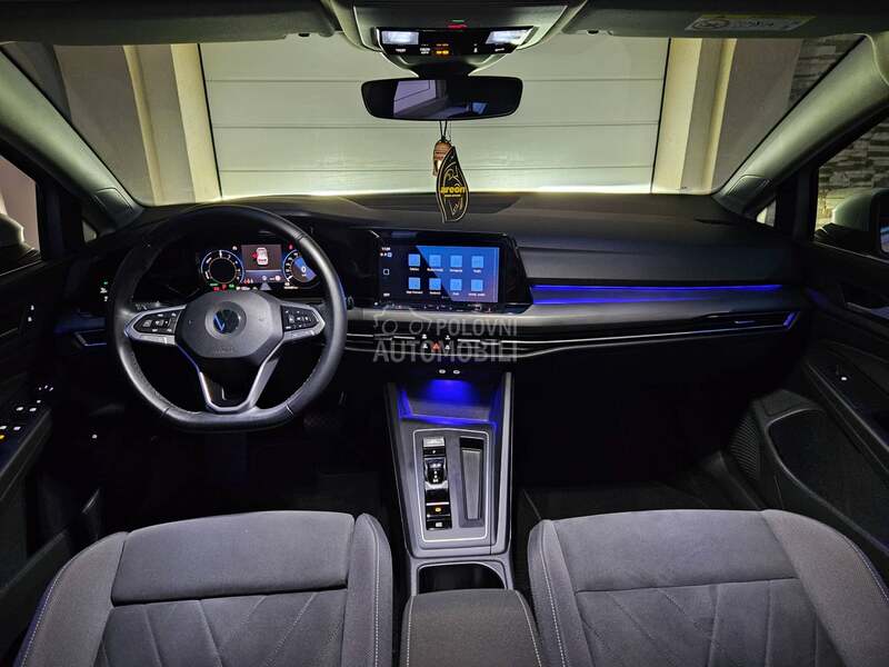 Volkswagen Golf 8 eHybrid STYLE