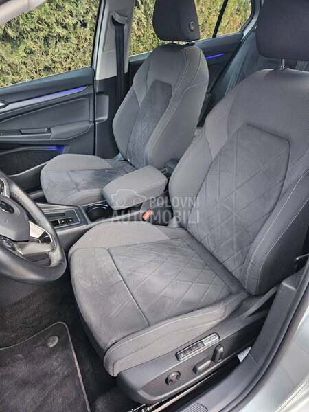 Volkswagen Golf 8 eHybrid STYLE