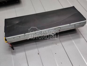 Airbag nogu za Audi A3