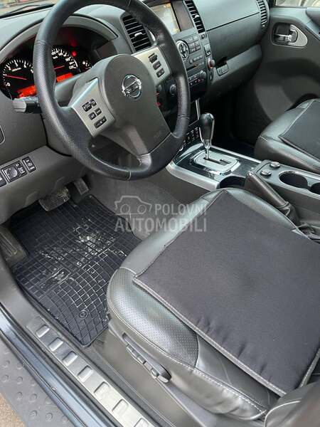 Nissan Pathfinder 