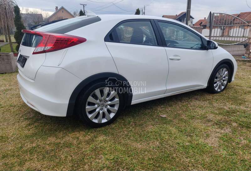 Honda Civic 1.6 dtec  .CH.