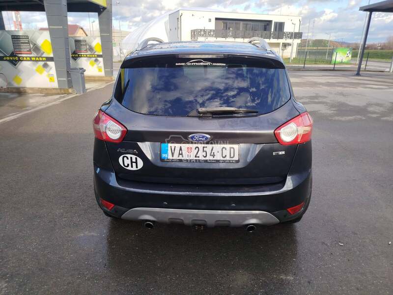Ford Kuga 