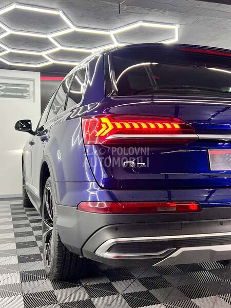 Audi Q7 HIBRID