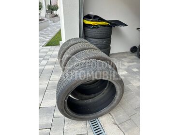 Bridgestone 275/40 R22 Zimska
