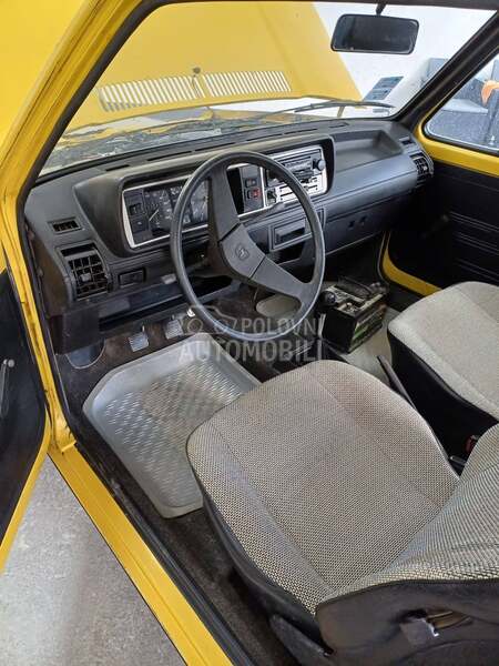 Volkswagen Golf 1 