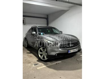 Infiniti FX30 s
