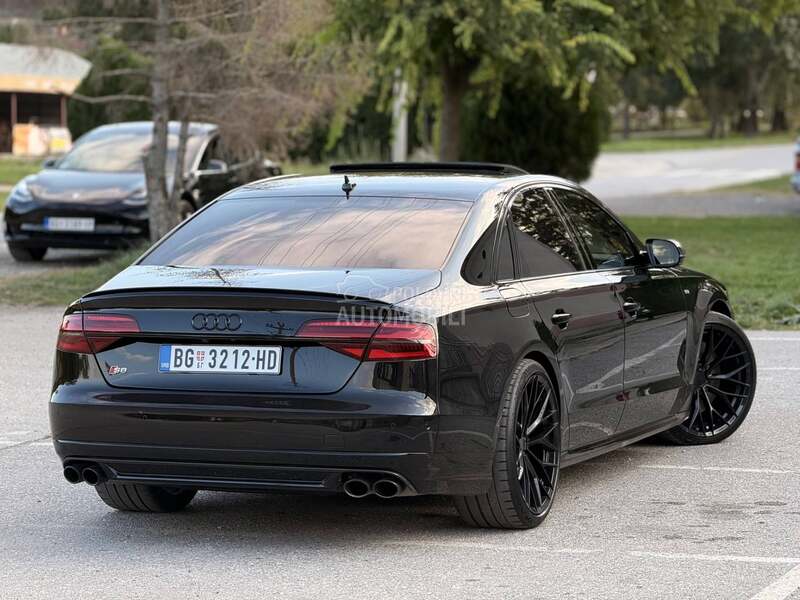 Audi S8 Plus ceramic carbon