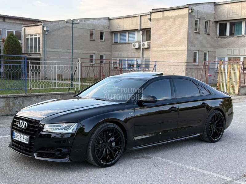 Audi S8 Plus ceramic carbon
