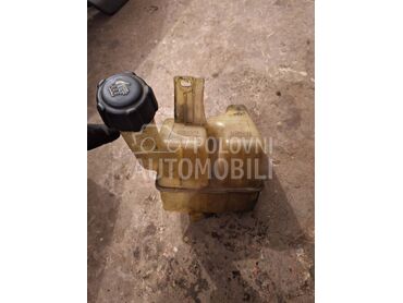 Posuda antifriza za Renault Laguna od 2001. do 2007. god.