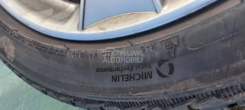 Michelin 225/45 R19 Zimska
