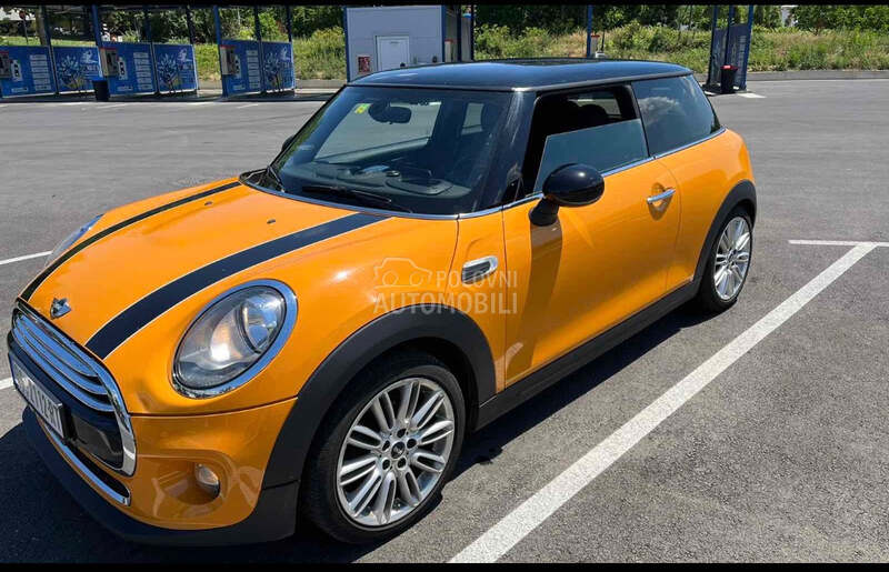 MINI Cooper 