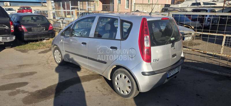 Mitsubishi Colt 