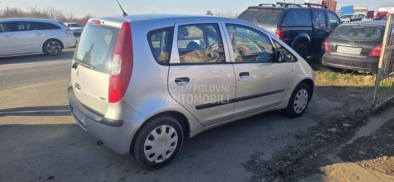 Mitsubishi Colt 