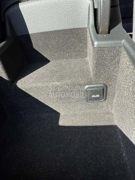 Audi A4 2.0tdi-aut.n.avi/led