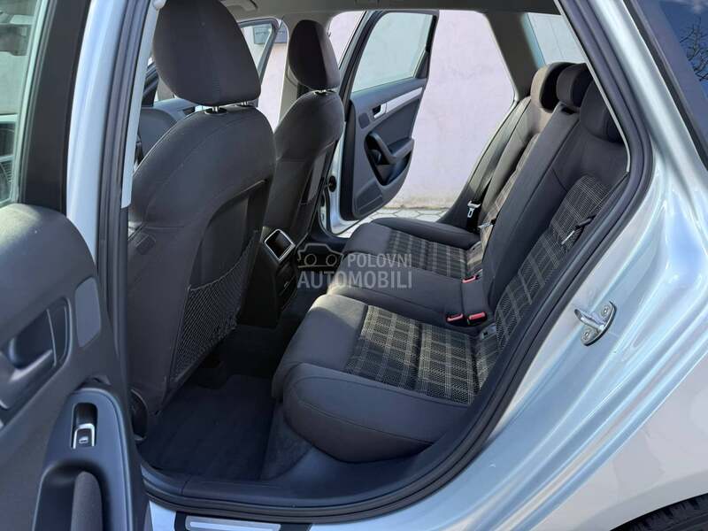 Audi A4 2.0tdi-aut.n.avi/led
