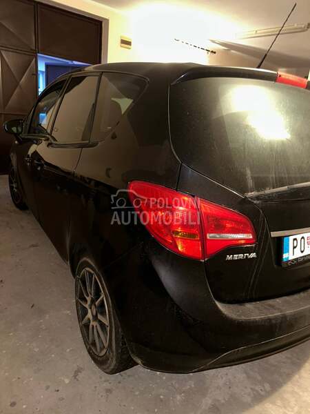 Opel Meriva 